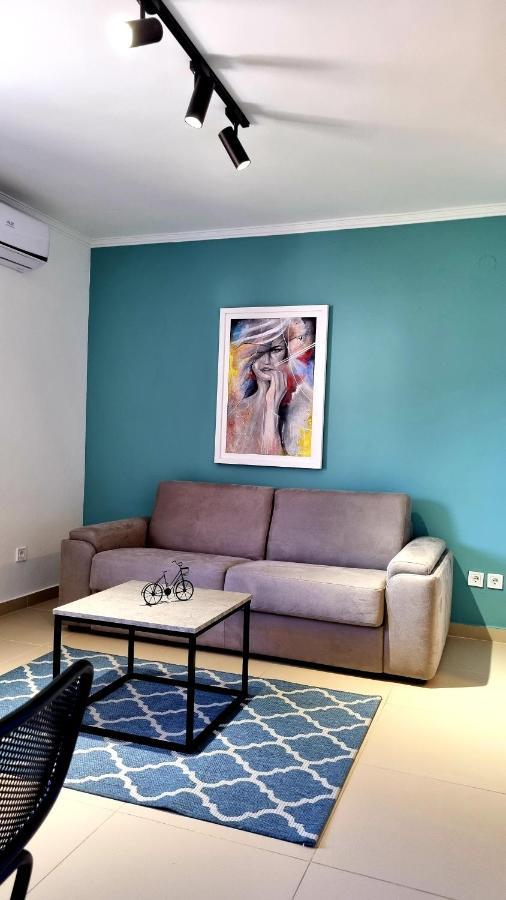 Anja & Ogo Apartments Sea View & Pool Petrovac na moru Exterior foto
