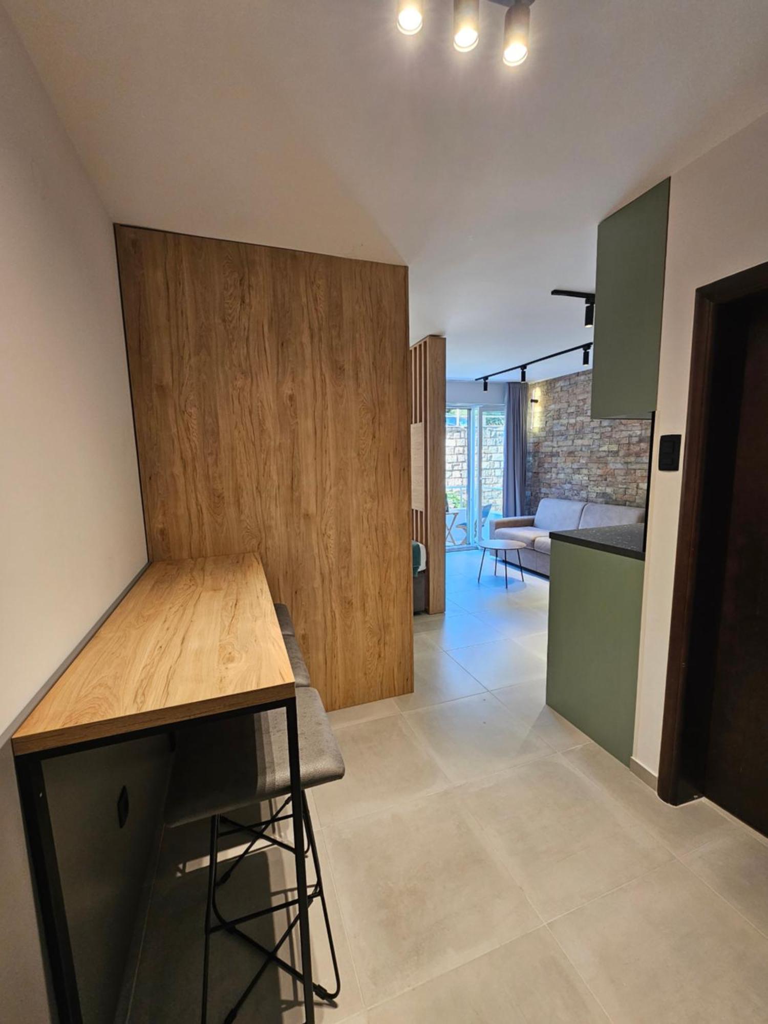 Anja & Ogo Apartments Sea View & Pool Petrovac na moru Exterior foto