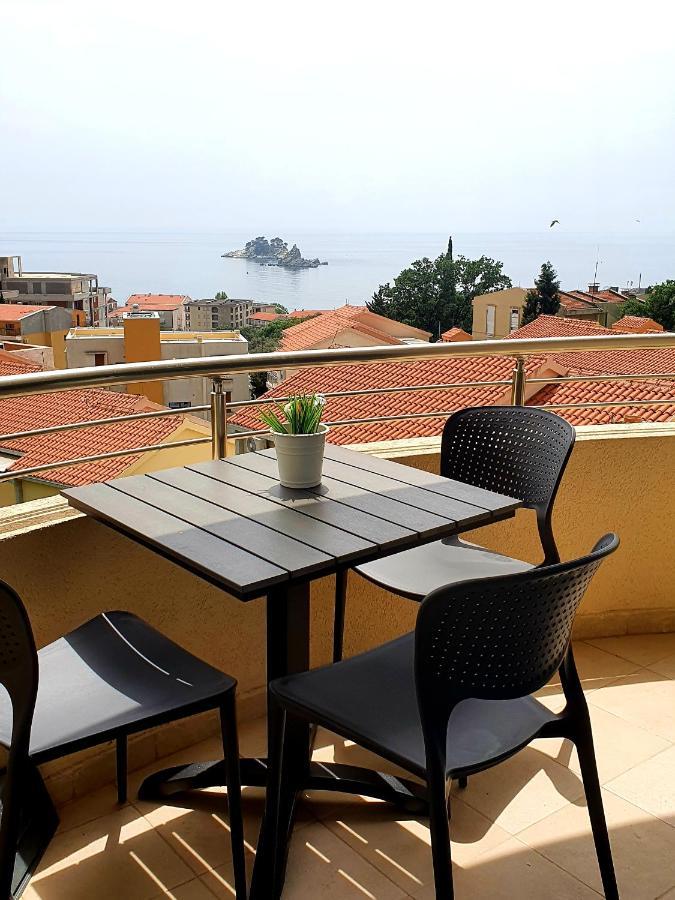 Anja & Ogo Apartments Sea View & Pool Petrovac na moru Exterior foto