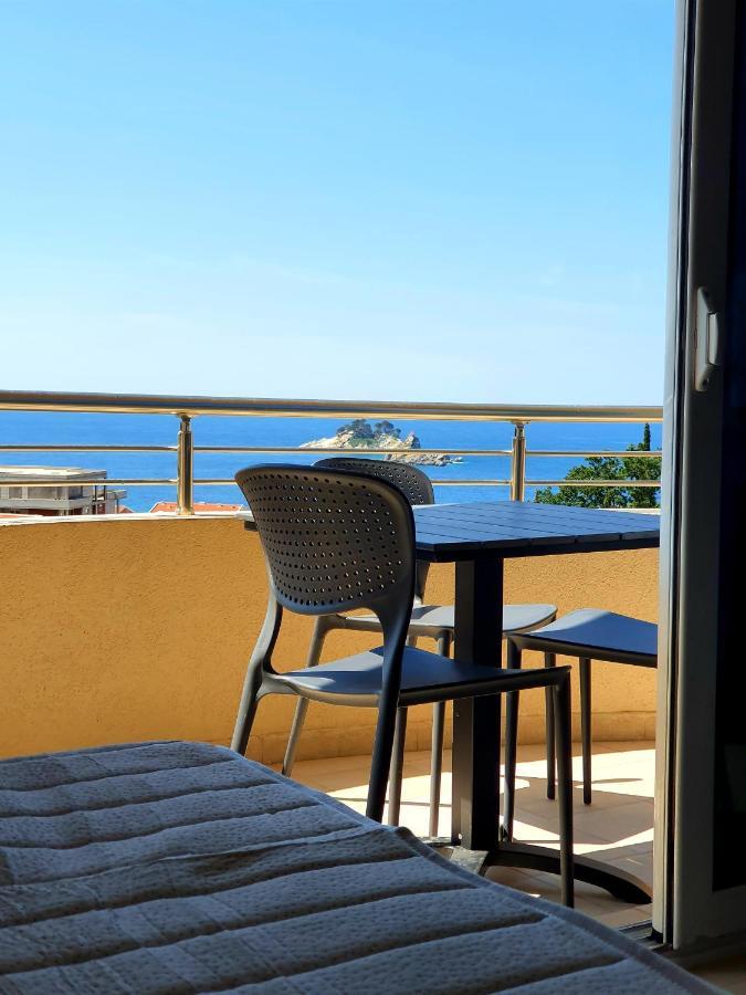 Anja & Ogo Apartments Sea View & Pool Petrovac na moru Exterior foto
